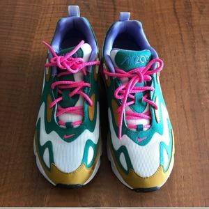 Womens airmax sneakers